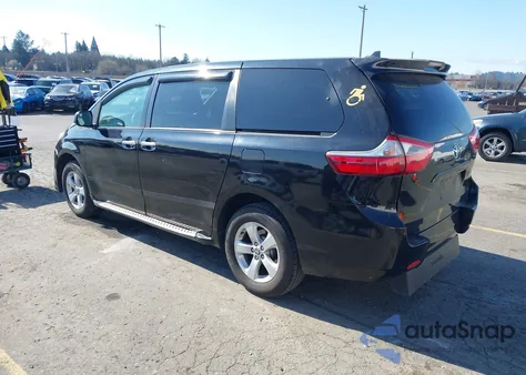 2020 Toyota Sienna L z USA, uszkodzony, nr VIN 5TDZZ3DC4LS087633